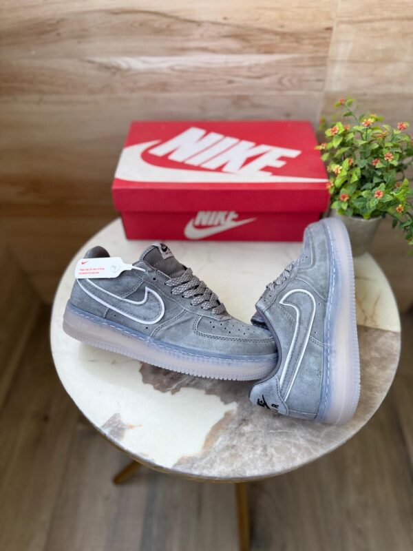 Reign Champ Grey Kicks - Image 3