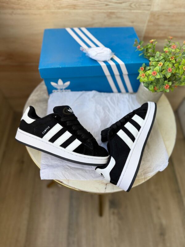 Sleek Streetwear Black Kicks - Image 5