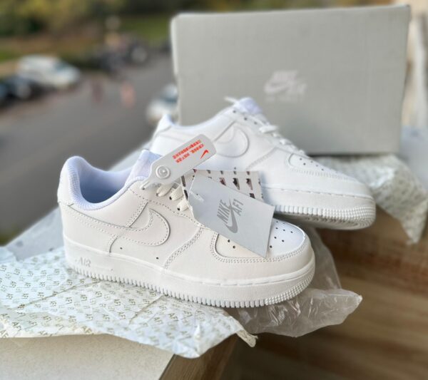 Midnight Force Leather Kicks