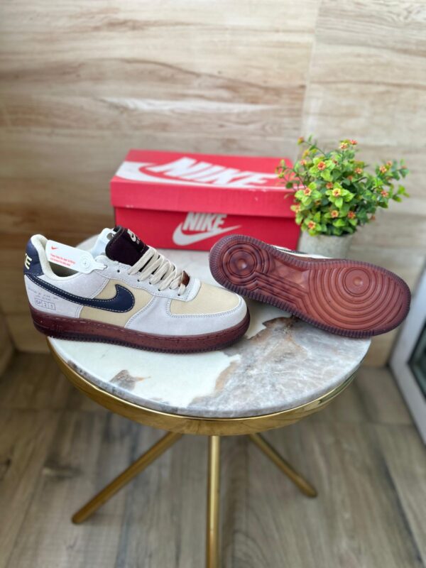 Cafe Culture Street Kicks