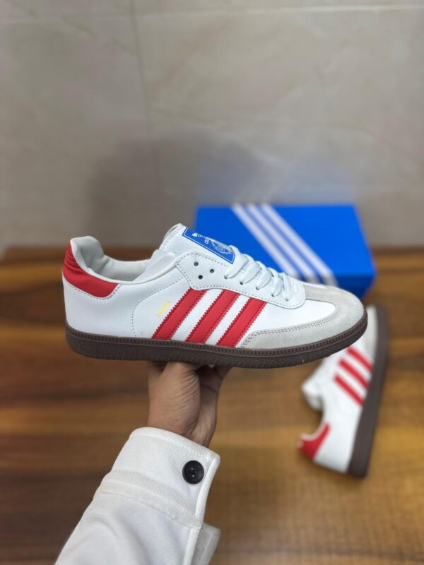 Classic White Red Kicks - Image 3