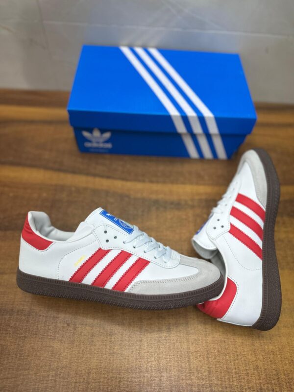 Classic White Red Kicks - Image 12