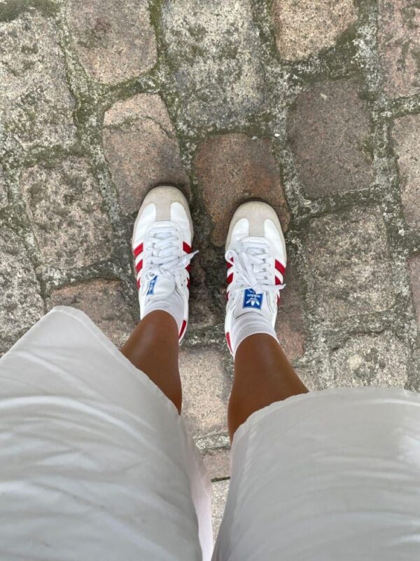 Classic White Red Kicks - Image 11