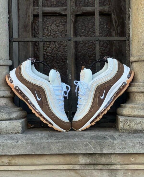 Crepe Wave Runners