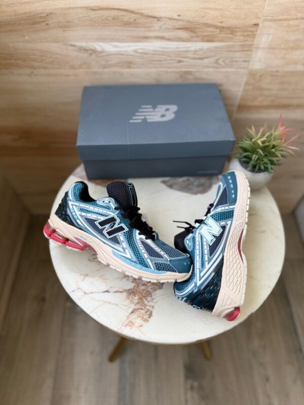 Tech Runner Revival - Image 4